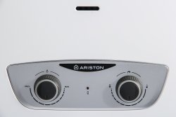Проточный газовый водонагреватель Ariston Fast R ONM 14 NG RU